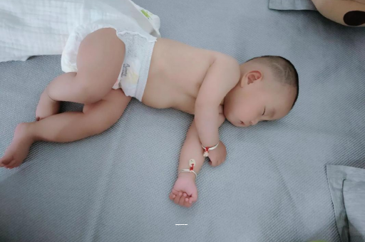 嘉鱼宝宝细菌性痢疾